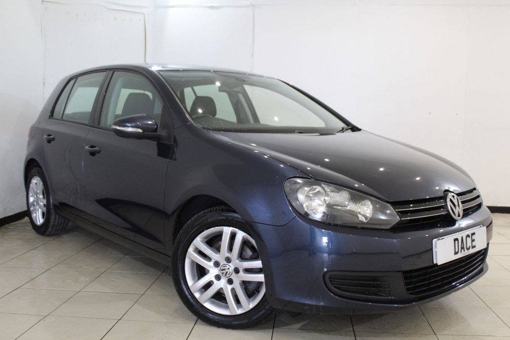 View our VOLKSWAGEN GOLF