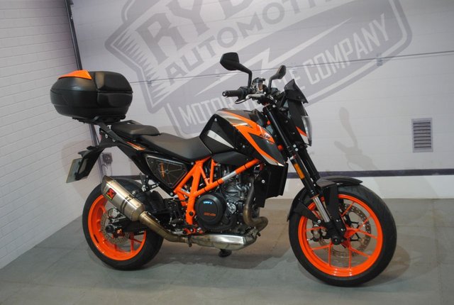 2016 16 KTM 690 Duke R 16 