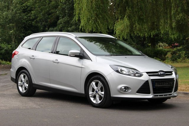 2014 14 Ford Focus 1.0 ZETEC 5d 99 BHP