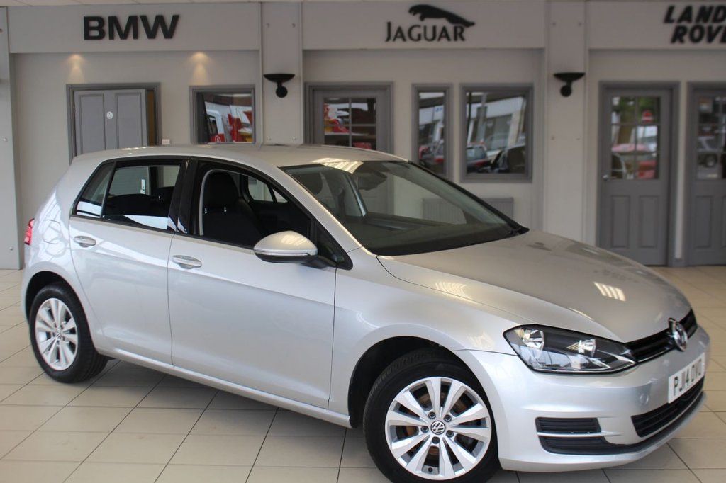 View our VOLKSWAGEN GOLF
