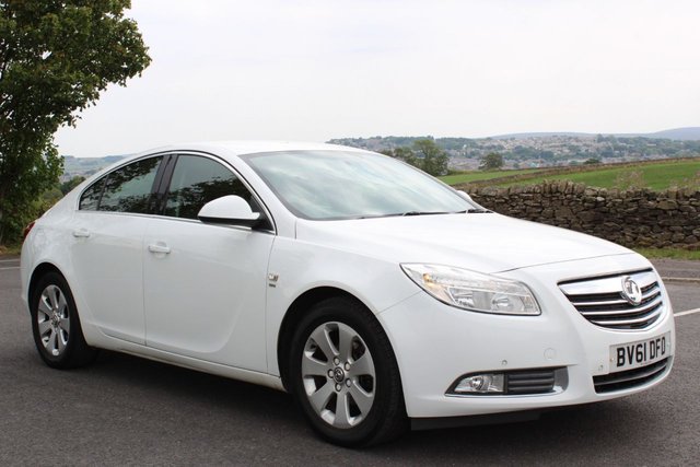 2011 61 Vauxhall Insignia 2.0 SRI NAV CDTI 5d 158 BHP
