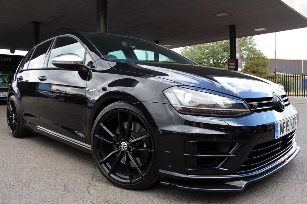 View our VOLKSWAGEN GOLF