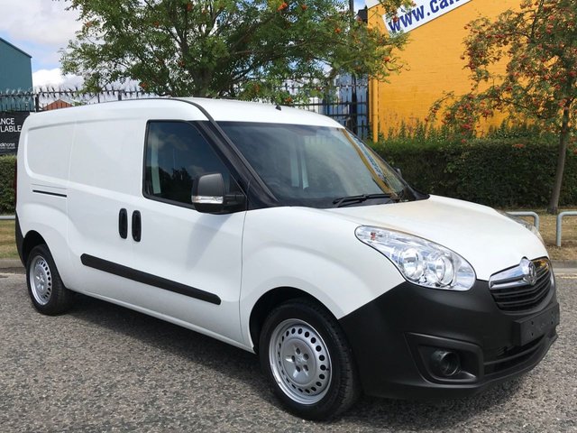 2016 16 Vauxhall Combo 1.2 2300 L2 H1 CDTI S/S ECOFLEX 90 TWIN SLD [ LOW MILEAGE 20K ] FREE UK DELIVERY