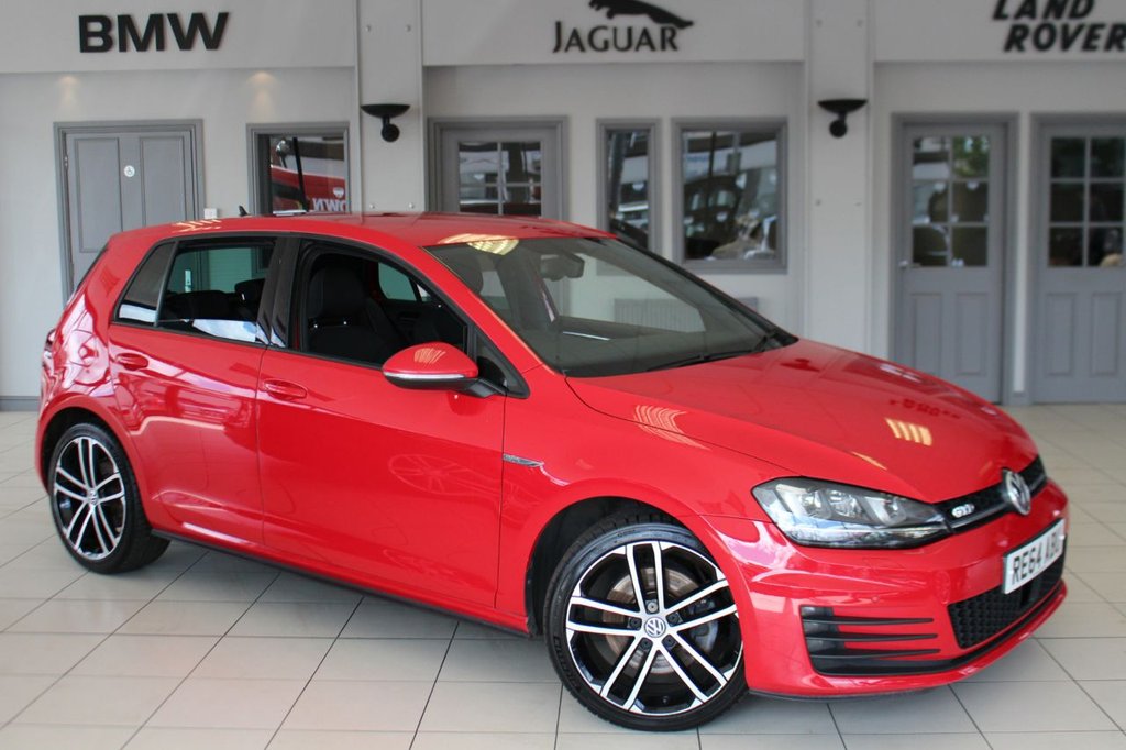View our VOLKSWAGEN GOLF