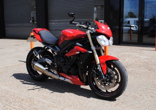 2015 15 Triumph Street Triple ABS 675cc  