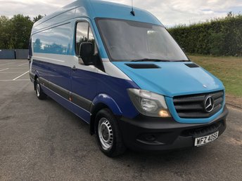 mercedes van mallusk