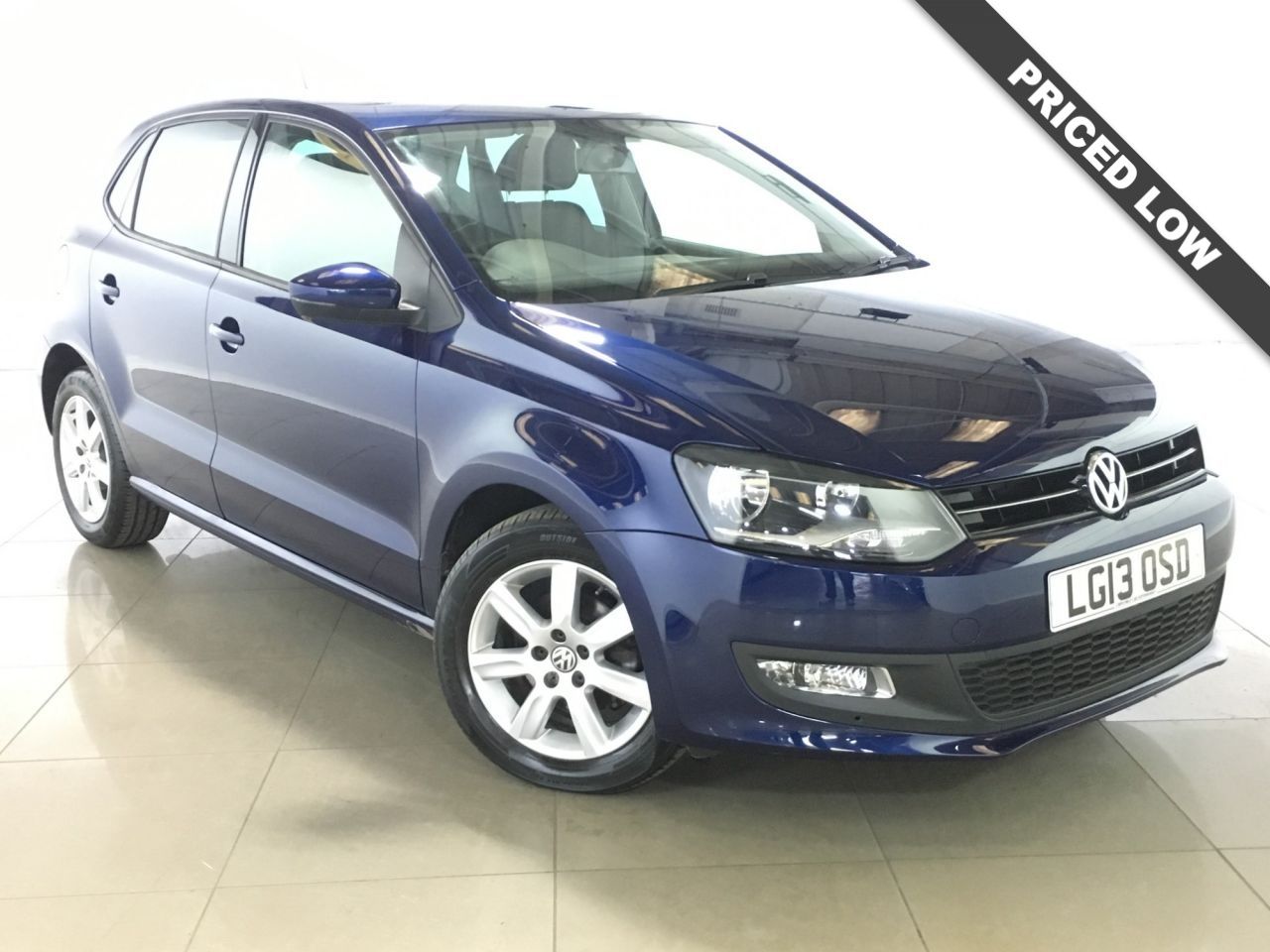 View our VOLKSWAGEN POLO
