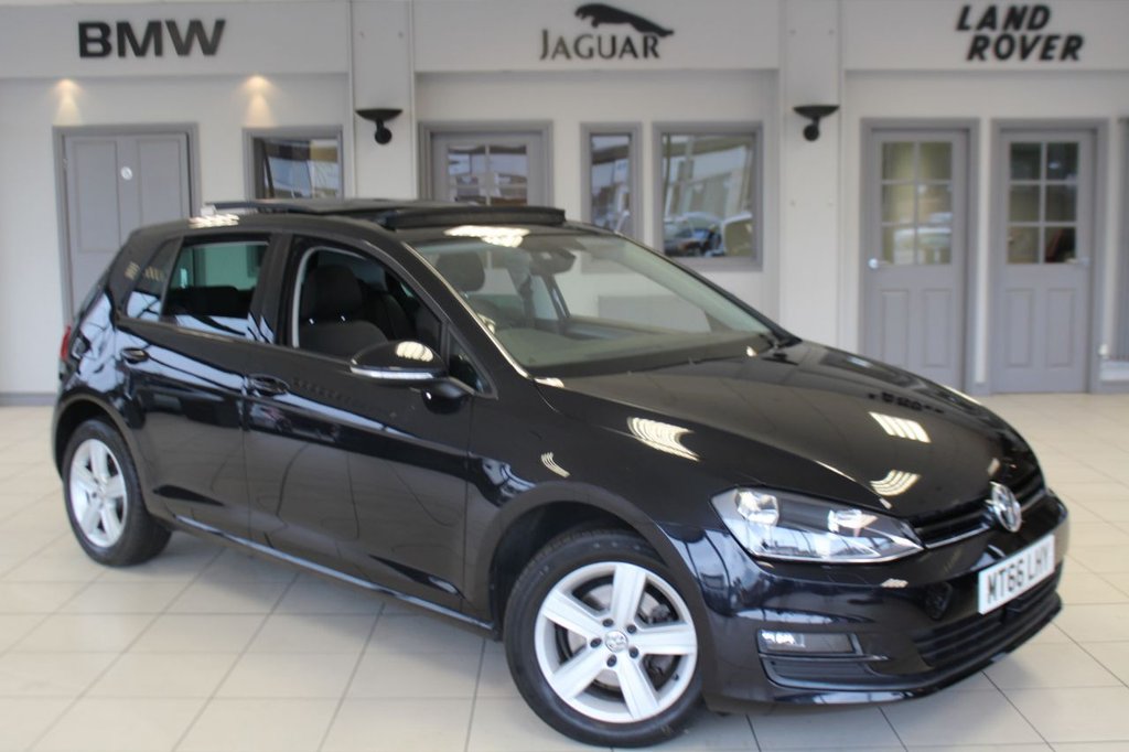 View our VOLKSWAGEN GOLF