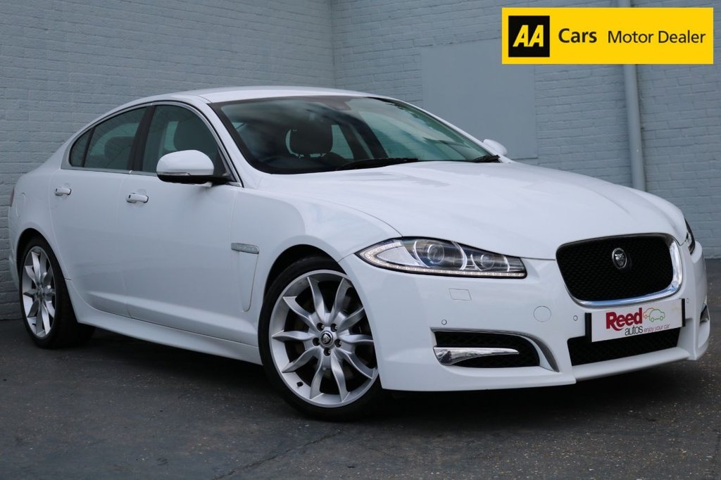 2013 13 JAGUAR XF 3.0 D V6 S PREMIUM LUXURY 4d AUTO 275 BHP