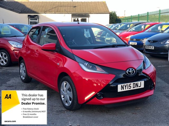 2015 15 Toyota Aygo 1.0 VVT-I X-PLAY 5d 69 BHP