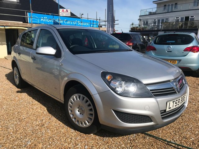 2009 59 Vauxhall Astra 1.4 LIFE 16V 5d 90 BHP