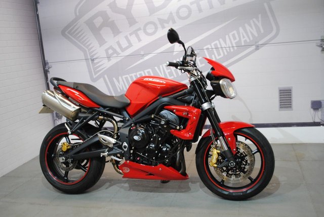 2012 62 Triumph Street Triple 675cc STREET TRIPLE R 