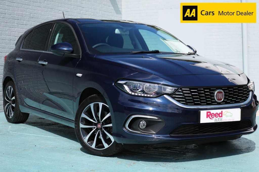 2017 17 FIAT TIPO 1.6 E-TORQ LOUNGE 5d 108 BHP
