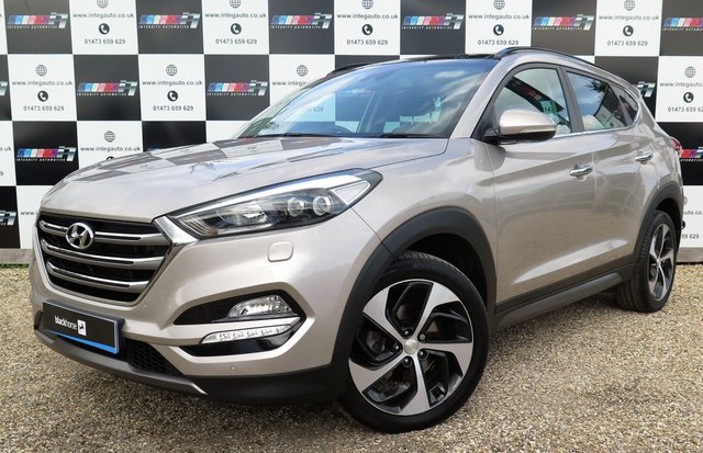 2015 65 Hyundai Tucson 2.0 CRDI PREMIUM SE 5d 182 BHP