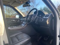 USED 2010 10 LAND ROVER RANGE ROVER SPORT 3.0 TDV6 HSE 5d AUTO 245 BHP 4WD AUTO Premium Model