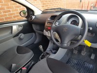 USED 2012 12 PEUGEOT 107 1.0 URBAN 3d 68 BHP 