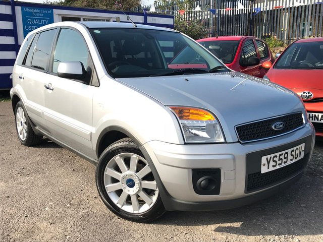 2010 59 Ford Fusion 1.6 TITANIUM 5d AUTO 100 BHP