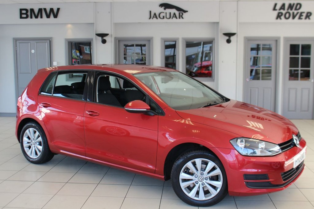 View our VOLKSWAGEN GOLF