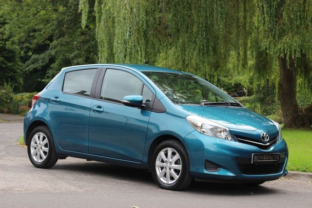 2012 12 Toyota Yaris 1.3 VVT-I TR 5d AUTO 98 BHP