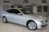 USED 2013 13 BMW 5 SERIES GRAN TURISMO 3.0 530D SE GRAN TURISMO 5d 255 BHP FULL LEATHER INTERIOR + FULL SERVICE HISTORY + PRO SATELLITE NAVIGATION + PANORAMIC SUNROOF + REVERSE CAMERA + BLUETOOTH + HEATED ELECTRIC SEATS + XENON HEADLIGHTS + CRUISE CONTROL + DAB RADIO + PARKING SENSORS + 18 INCH ALLOY WHEELS