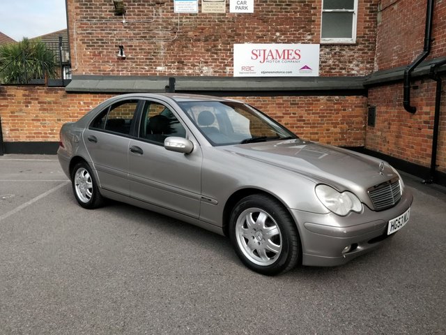 2003 53 Mercedes-Benz  1.8 C180 KOMPRESSOR CLASSIC SE 4d AUTO 143 BHP