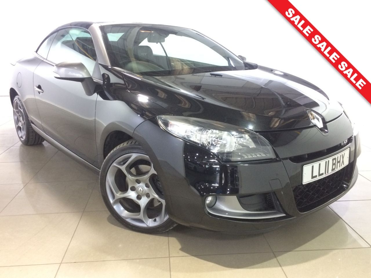 View our RENAULT MEGANE