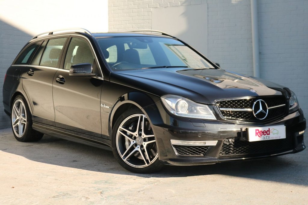 2013 13 MERCEDES-BENZ C CLASS 6.2 C63 AMG 5d AUTO 457 BHP