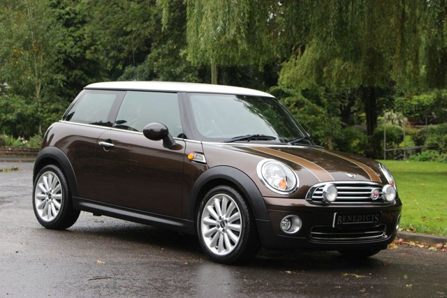 2009 59 MINI Hatch Cooper 1.6 COOPER MAYFAIR 3d 120 BHP
