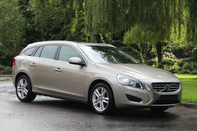 2012 62 Volvo V60 1.6 D2 SE LUX NAV 5d 113 BHP