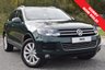 USED 2012 12 VOLKSWAGEN TOUAREG 3.0 V6 SE TDI BLUEMOTION TECHNOLOGY 5d AUTO 242 BHP LADY OWNER! FULL VOLKSWAGEN SERVICE HISTORY! RECENT JULY 2018 MAJOR SERVICE! SIMPLY STUNNING! FINISHED IN VERY RARE HIGHLAND GREEN METALLIC! SAT NAV!