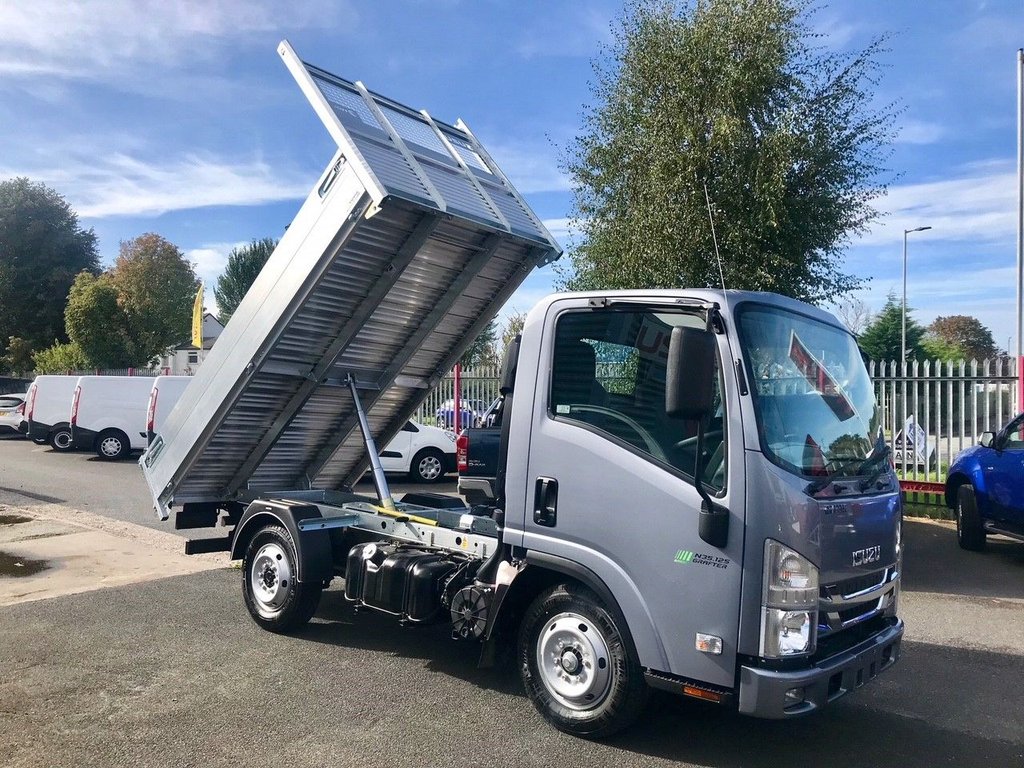 Isuzu Trucks Grafter New Isuzu N35 125st All Alloy Tipper 1365kgs