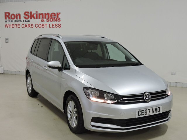 View our VOLKSWAGEN TOURAN