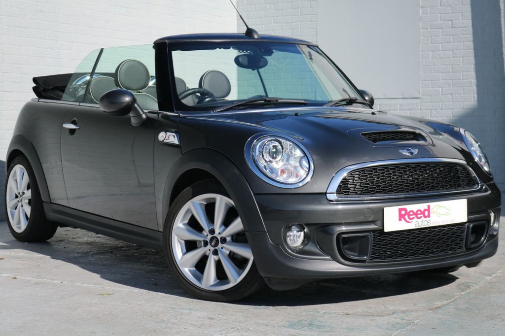 2013 13 MINI CONVERTIBLE 2.0 COOPER SD 2d 141 BHP