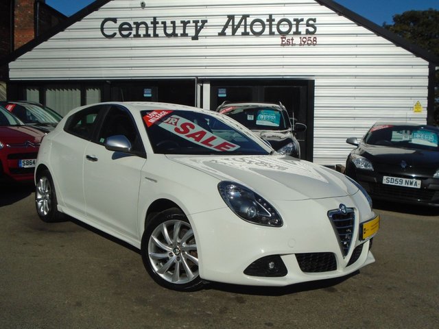 2010 60 Alfa Romeo Giulietta 1.4 TB VELOCE  5d 170 BHP + LEATHER