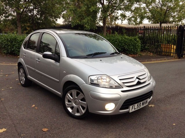 2009 59 Citroen C3 1.6 EXCLUSIVE 16V 5d AUTO 108 BHP