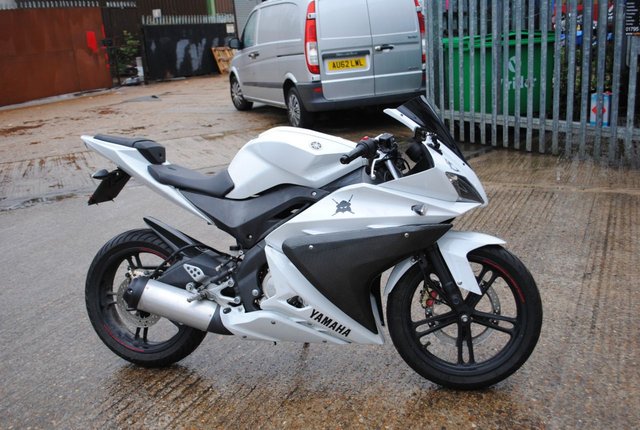 2010 60 Yamaha Yzf-R125 124cc YZF R125 