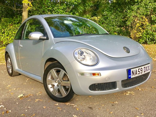 2009 59 Volkswagen Beetle 1.4 LUNA 16V 3d 74 BHP ''ONLY 21,500 MILES WITH 1 PRIVATE OWNER'' AND X9  SERVICE STAMPS/ AIRCON / ALLOYS