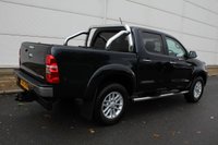 USED 2013 13 TOYOTA HI-LUX 3.0 INVINCIBLE 4X4 D-4D DCB 1d AUTO 169 BHP 13750+ VAT + HEATED  LEATHER + +