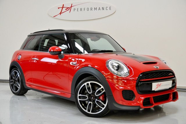 2016 16 MINI Hatch John Cooper Works 2.0 JOHN COOPER WORKS 3d 228 BHP MEDIA XL/HUD/HARMON KARDON