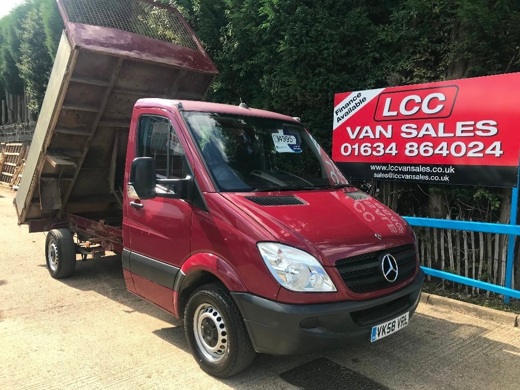 View our MERCEDES-BENZ SPRINTER