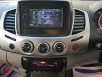 USED 2012 12 MITSUBISHI L200 2.5 DI-D 4X4 BARBARIAN LB DCB 1d AUTO 175 BHP LEATHER+SAT NAV+ROLL-N-LOCK COVER