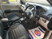 USED 2012 12 MITSUBISHI L200 2.5 DI-D 4X4 BARBARIAN LB DCB 1d AUTO 175 BHP LEATHER+SAT NAV+ROLL-N-LOCK COVER