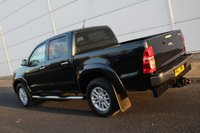 USED 2012 12 TOYOTA HI-LUX 3.0 INVINCIBLE 4X4 D-4D DCB 1d 169 BHP FULL LEATHER + SAT NAV ** NO VAT **