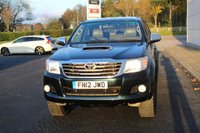 USED 2012 12 TOYOTA HI-LUX 3.0 INVINCIBLE 4X4 D-4D DCB 1d 169 BHP FULL LEATHER + SAT NAV ** NO VAT **