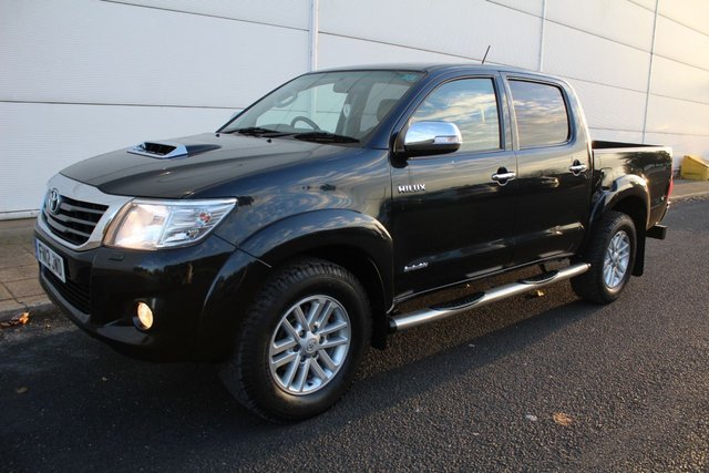 2012 12 Toyota HI-Lux 3.0 INVINCIBLE 4X4 D-4D DCB 1d 169 BHP