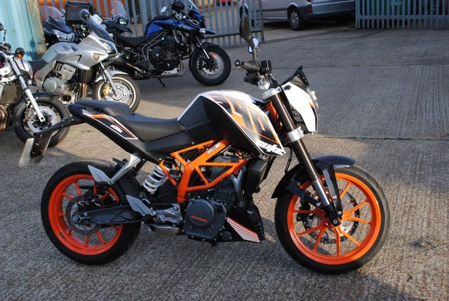 2015 65 KTM 390 Duke MY15