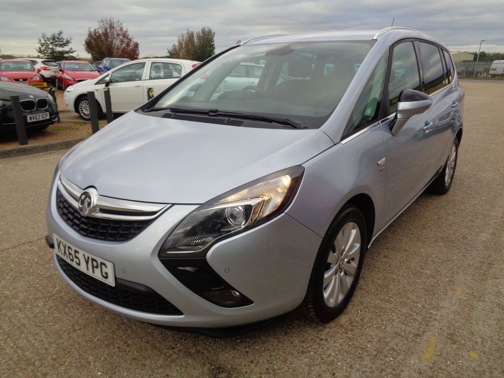 2015 Vauxhall Zafira Tourer SE CDTI £9,795