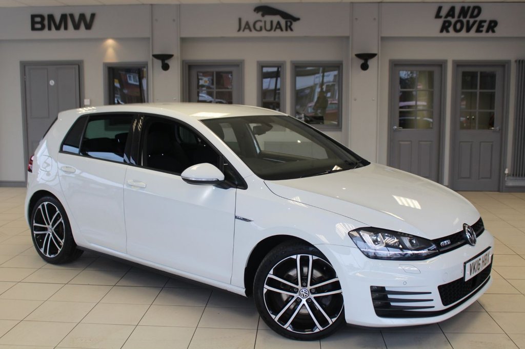 View our VOLKSWAGEN GOLF