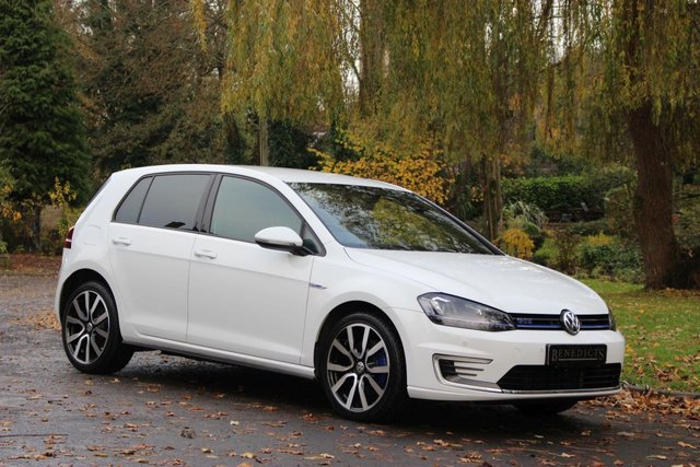 2016 16 Volkswagen Golf 1.4 GTE 5d AUTO 201 BHP
