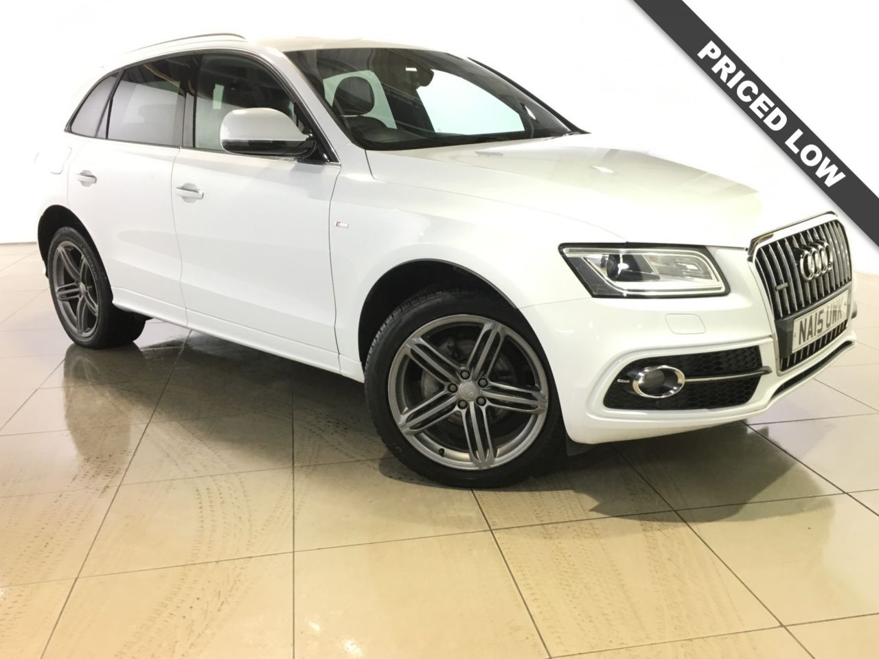 View our AUDI Q5